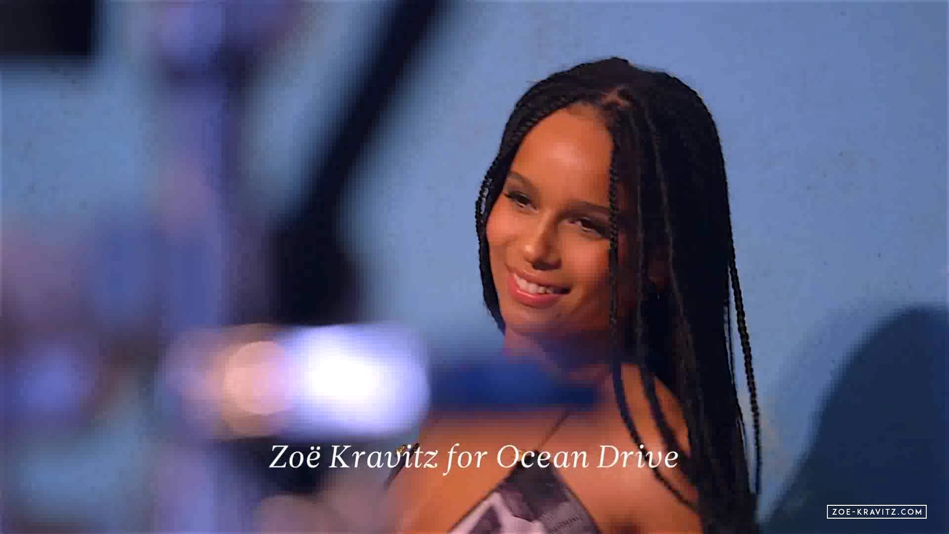 Behind_the_Scenes_with_Zoe_Kravitz_avi0008.jpg