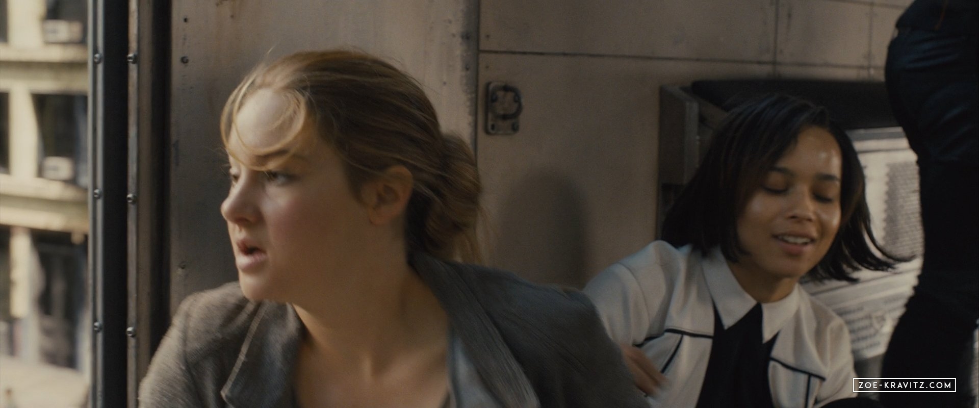 divergent2014_01317.jpg