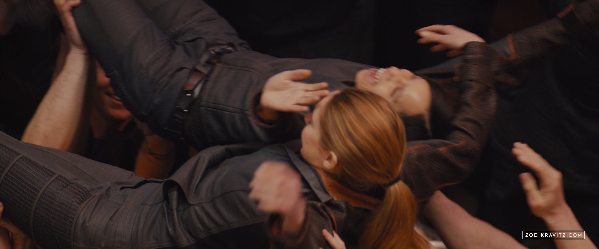 divergent2014_02002.jpg