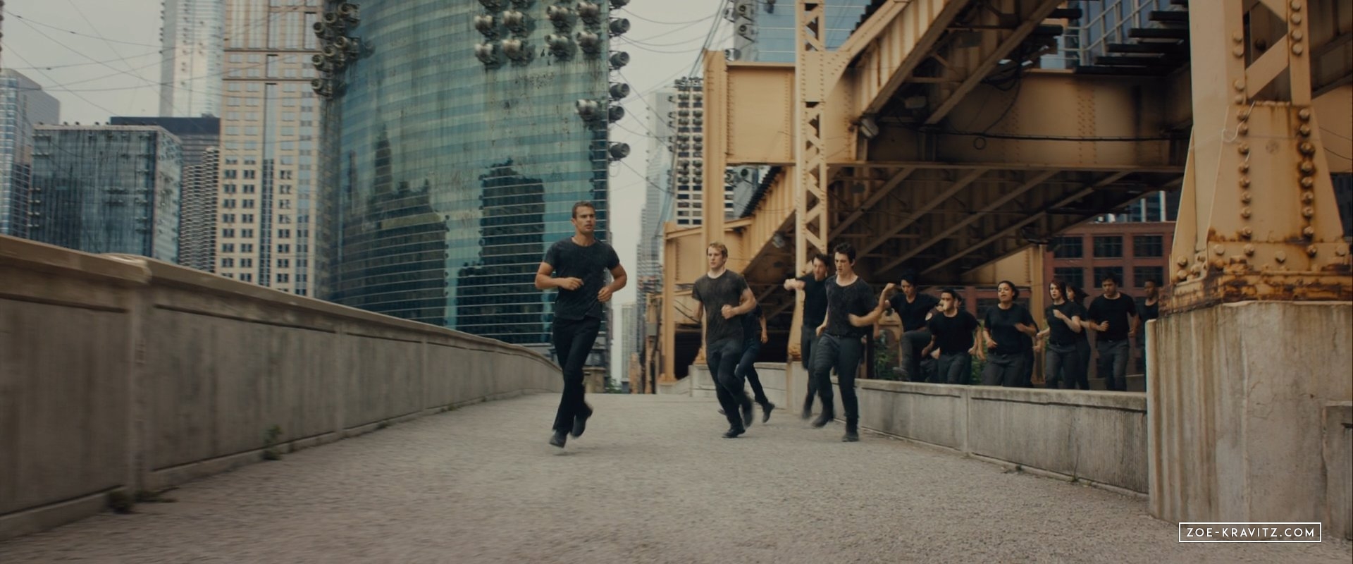 divergent2014_02148.jpg