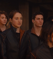 divergent2014_01800.jpg