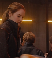 divergent2014_01820.jpg