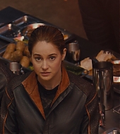 divergent2014_01978.jpg