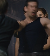 divergent2014_02126.jpg