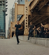 divergent2014_02147.jpg