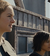 divergent2014_02762.jpg