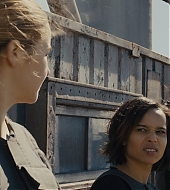 divergent2014_02763.jpg