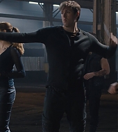 divergent2014_02798.jpg