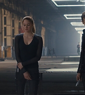 divergent2014_02909.jpg