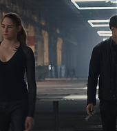 divergent2014_02911.jpg