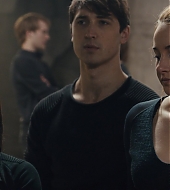 divergent2014_03080.jpg