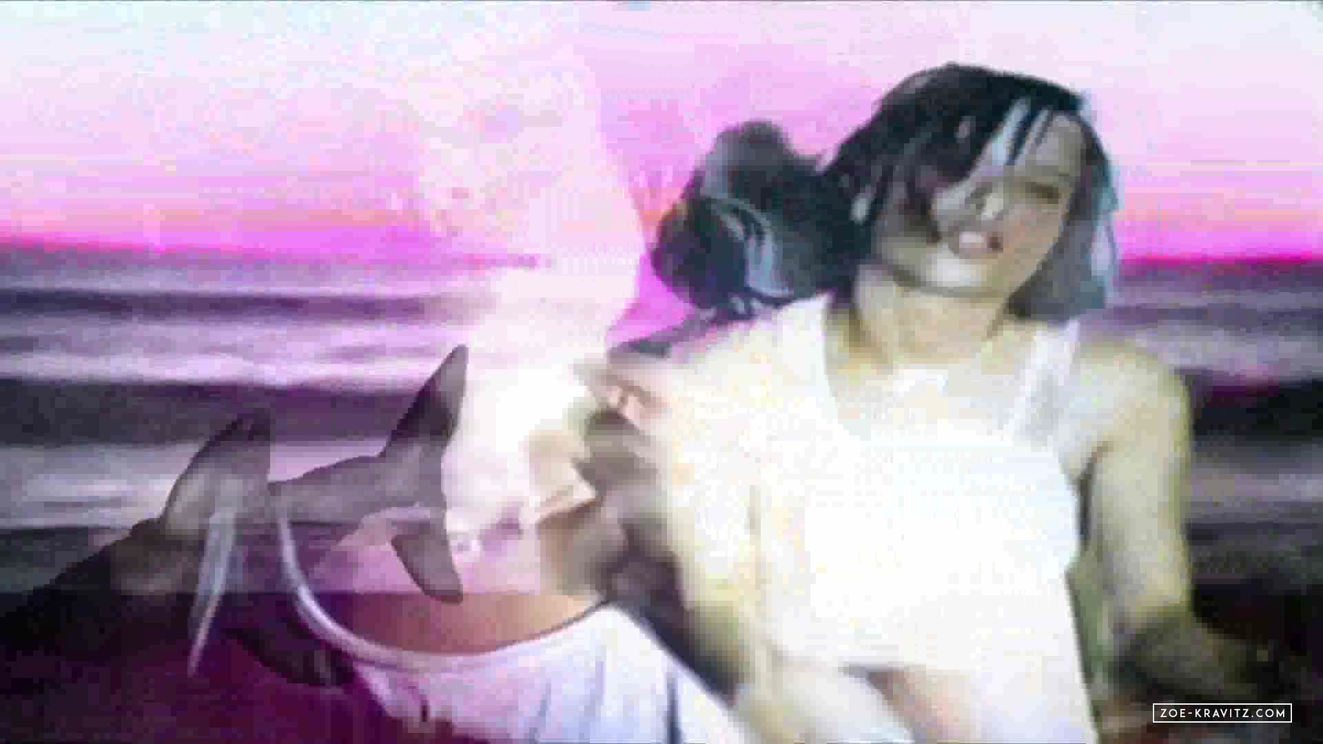 AYO_28Official_Music_Video29_avi0069.jpg