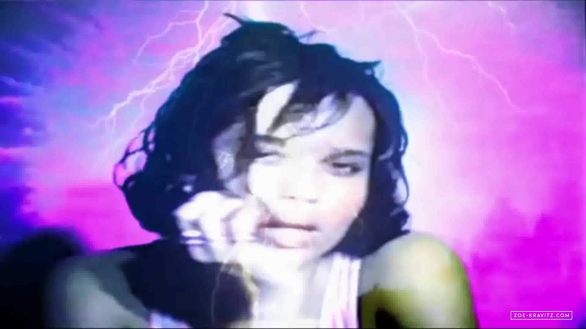 AYO_28Official_Music_Video29_avi0076.jpg