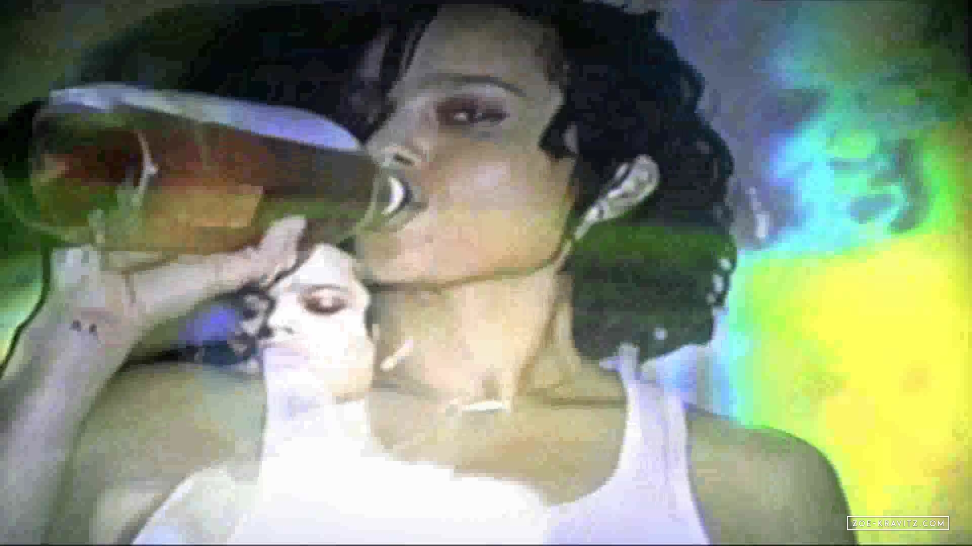 AYO_28Official_Music_Video29_avi0119.jpg