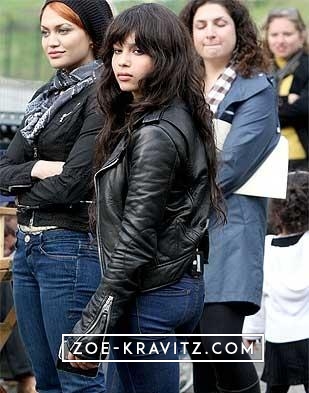 Zoe_Kravitz_on_the_set_of_Twelve_05.jpg