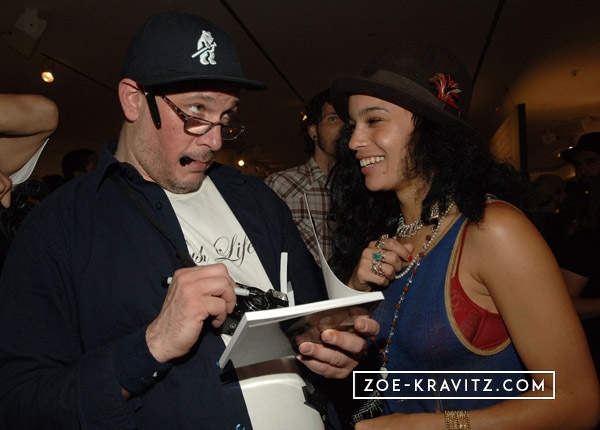 Zoe_Kravitz_attends_Ricky_Powells_Illy_Funksters_Exhibition_Opening_03.jpg