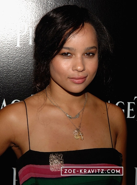 Zoe_Kravitz_attends_The_Limelight_Paris_in_NY_02.jpg