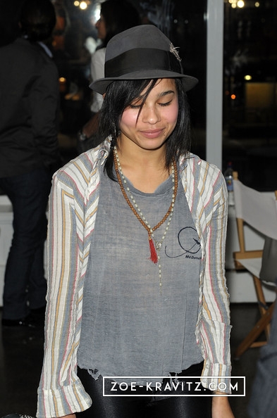 Zoe_Kravitz_LB_Reception_Fall_2010_02.jpg