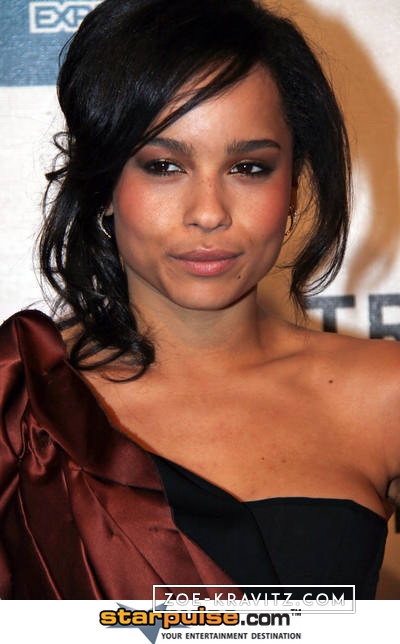 Zoe_Kravitz_at_Beware_the_Gonzo_arrivals.jpg